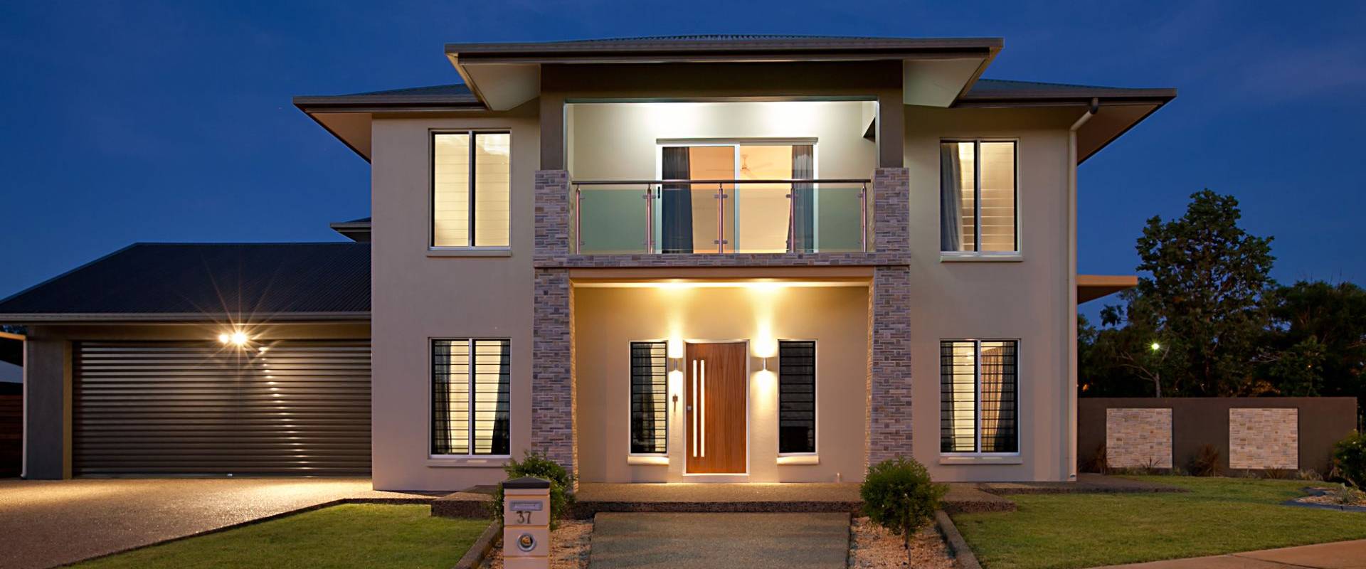 MPZ Builders modern home exterior
